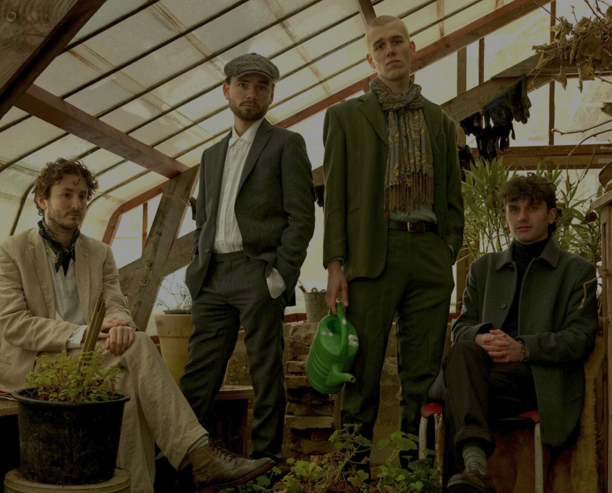 MidWest Radio Gymzaalconcert: Hester & Stella — Midwest, Amsterdam